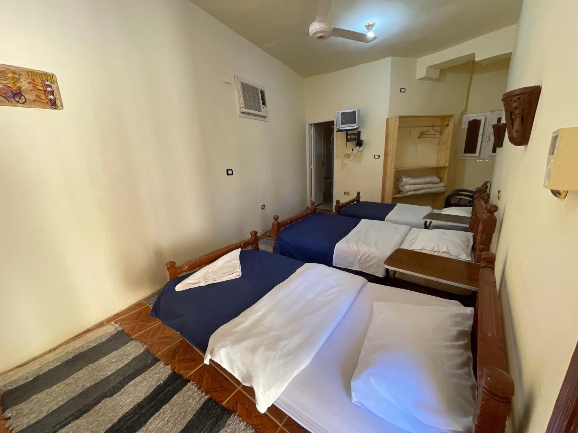 Ahmed Safari Camp Hotel Bawiti Exterior photo